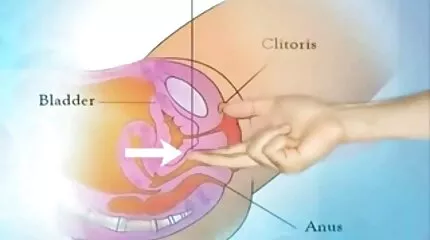 ព្រះបុត្រា fucked ដេក stepmom នៅលើគ្រែ