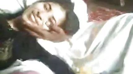 ការចងក្រងនៃ cumshots និង cumshots នៅក្នុងពណ៌ទង់ដែងដែលមានភាពចាស់ទុំមានមន្តស្នេហ៍